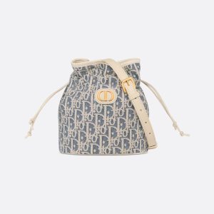 30 Montaigne Bucket bags