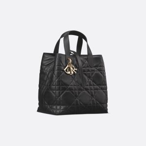 Dior Toujours Vertical