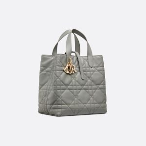 Dior Toujours Vertical