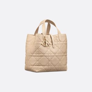 Dior Toujours Vertical