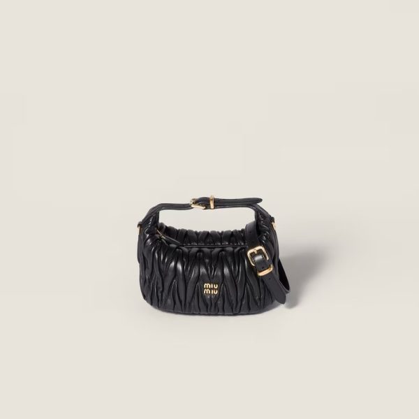 Matelassé nappa leather pouch